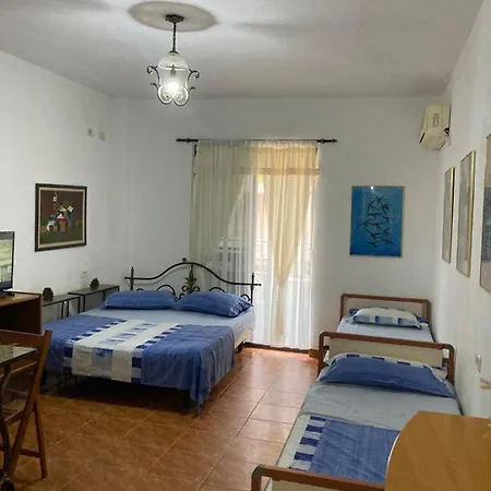 Mia House Apartment *